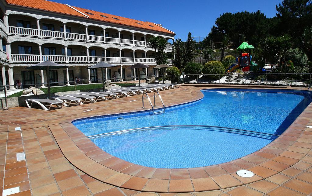 Apartamentos Coral Do Mar II Portonovo Eksteriør billede